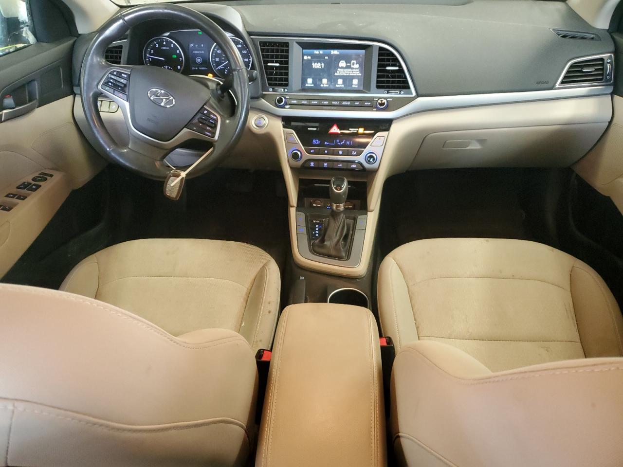 2017 HYUNDAI ELANTRA SE photo 15