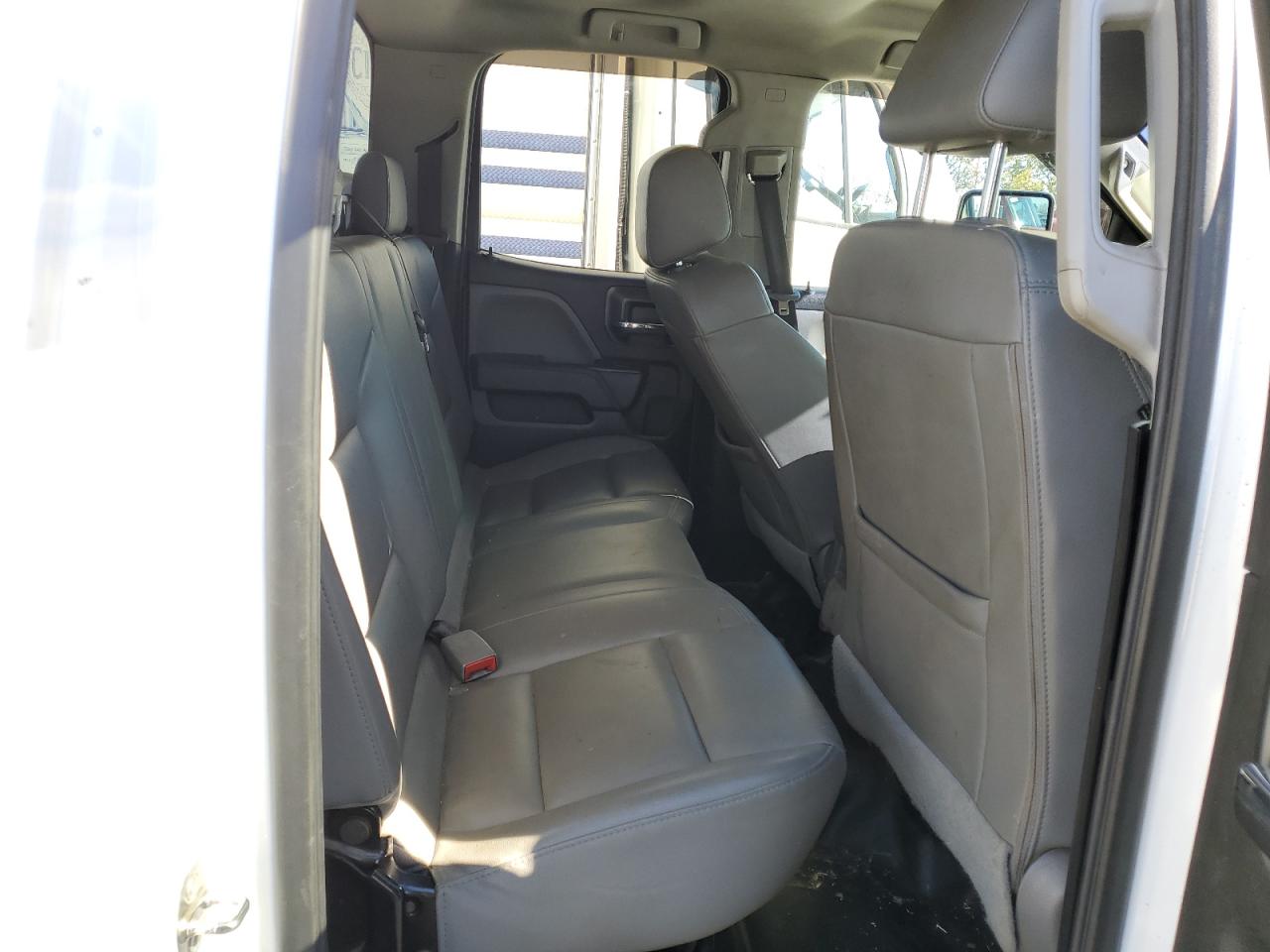 2019 CHEVROLET SILVERADO C2500 HEAVY DUTY photo 19