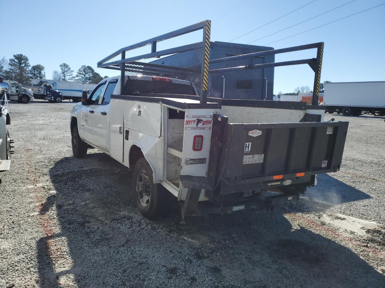 2019 CHEVROLET SILVERADO C2500 HEAVY DUTY photo 3