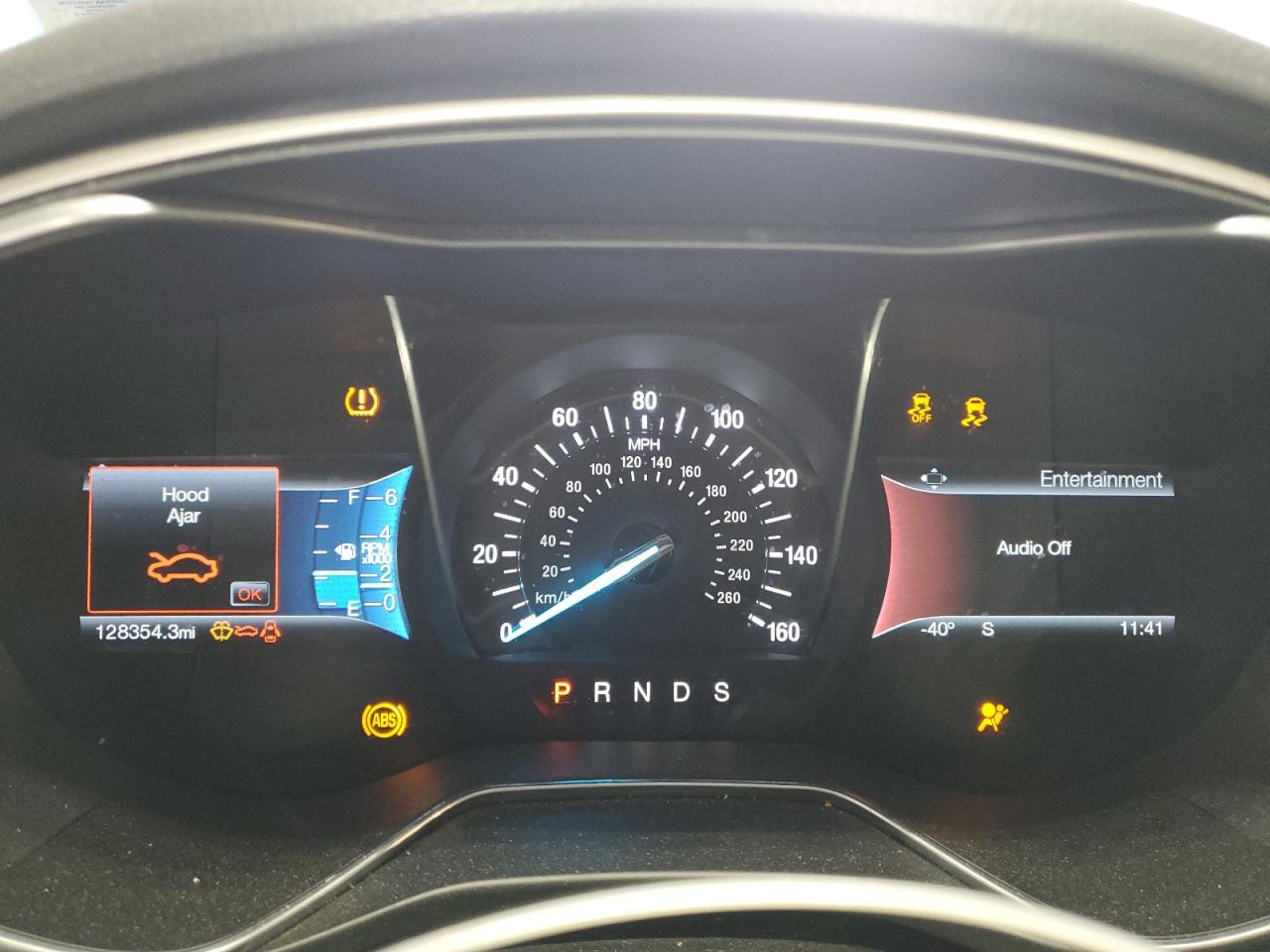2016 FORD FUSION SE photo 9
