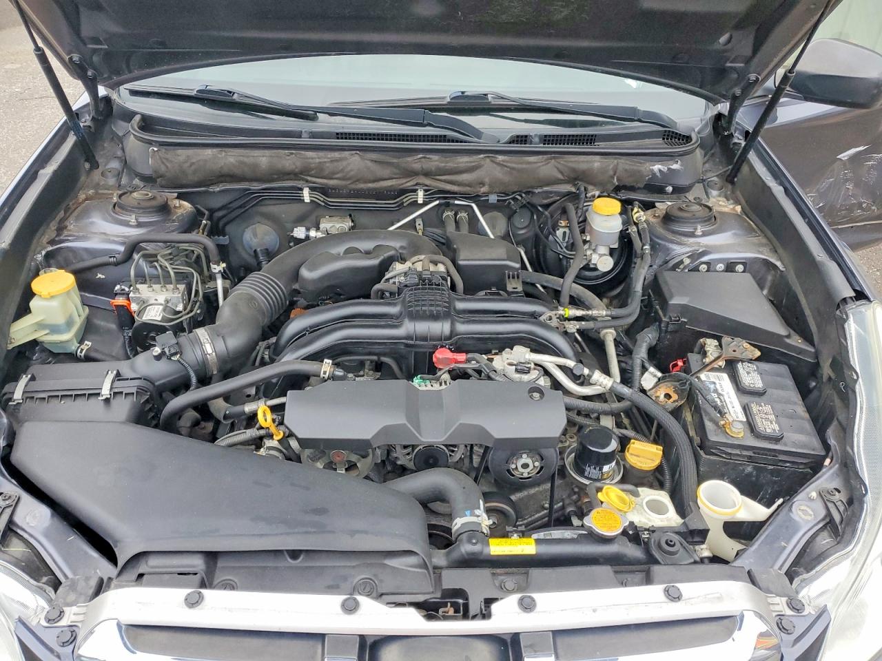 2014 SUBARU OUTBACK 2.5I photo 31