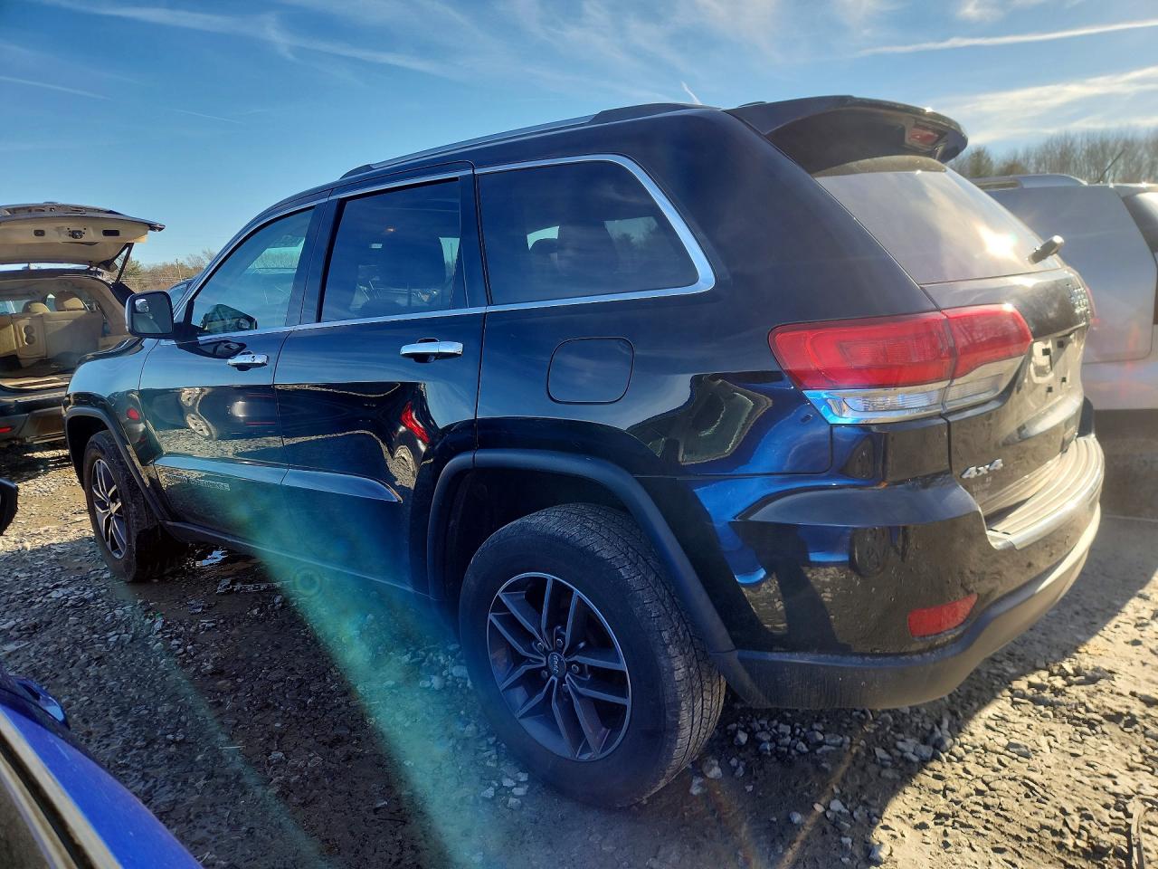 2018 JEEP GRAND CHEROKEE LIMITED photo 2