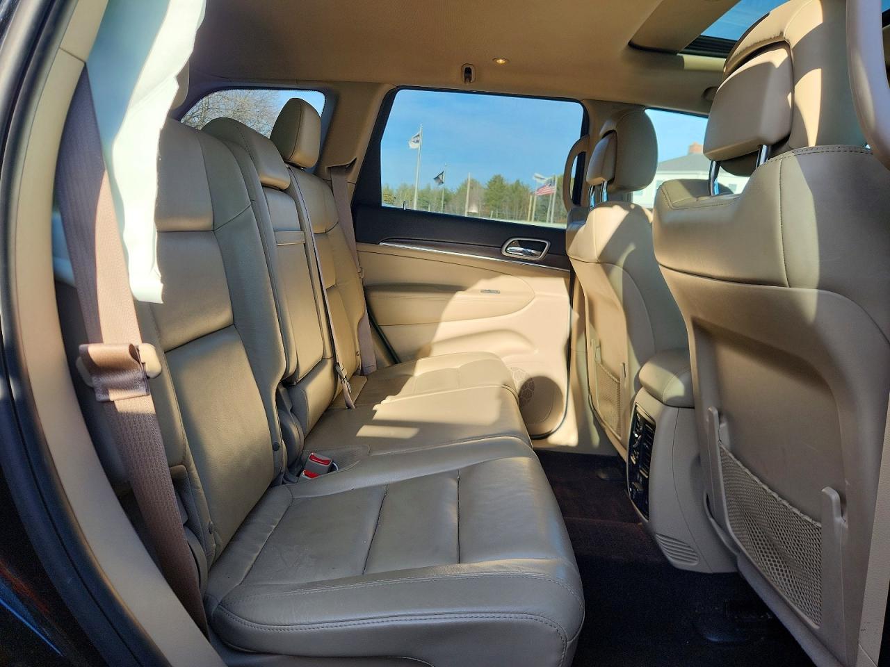 2018 JEEP GRAND CHEROKEE LIMITED photo 11