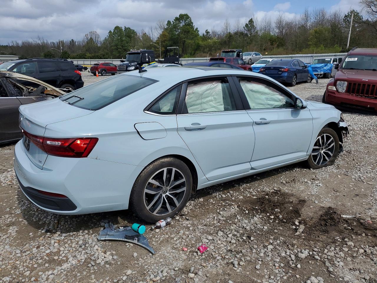 2025 VOLKSWAGEN JETTA SE photo 3