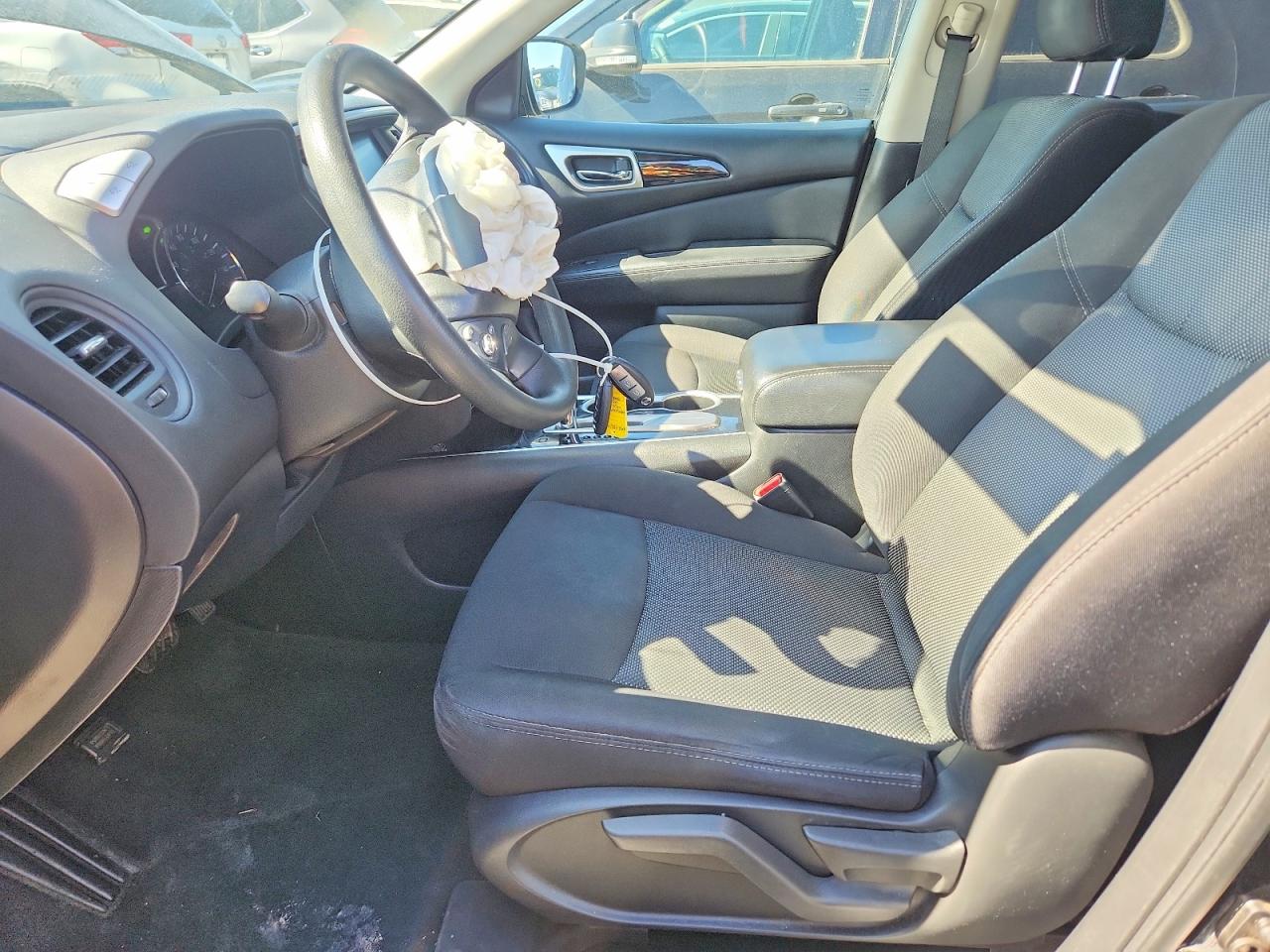 2020 NISSAN PATHFINDER S photo 13