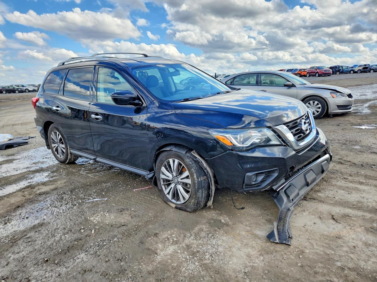 2020 NISSAN PATHFINDER S photo 7