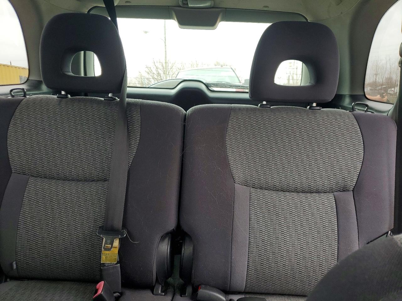 2004 TOYOTA RAV4 BASE photo 19