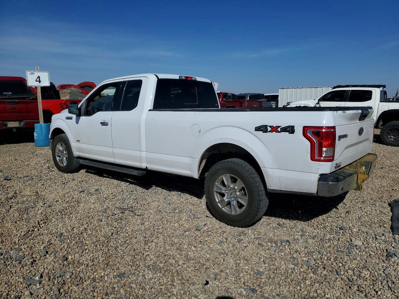2016 FORD F150 SUPER CAB photo 2