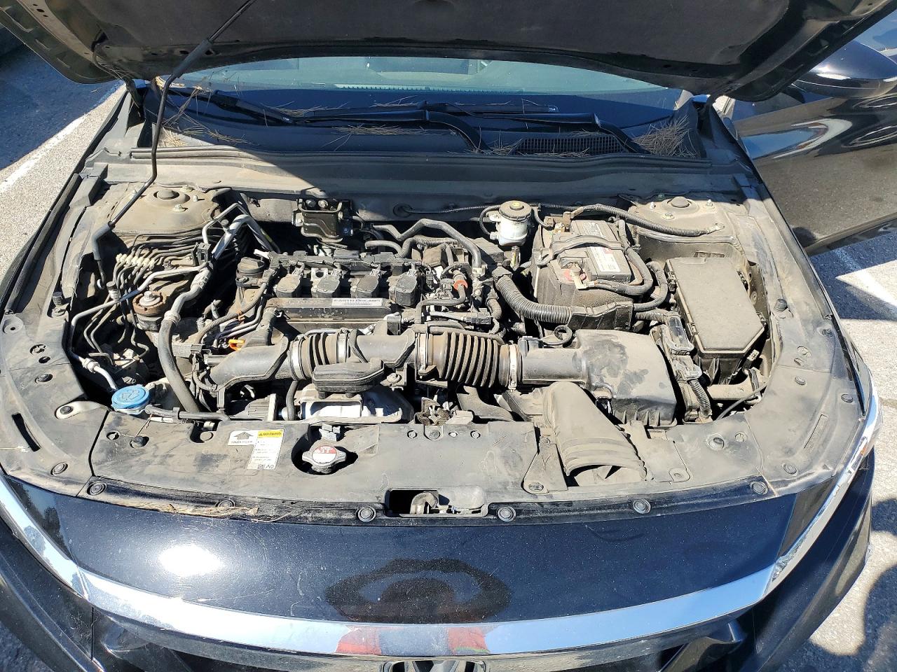 2018 HONDA ACCORD EX photo 21