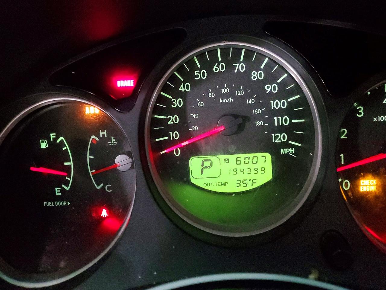 2008 SUBARU FORESTER photo 9