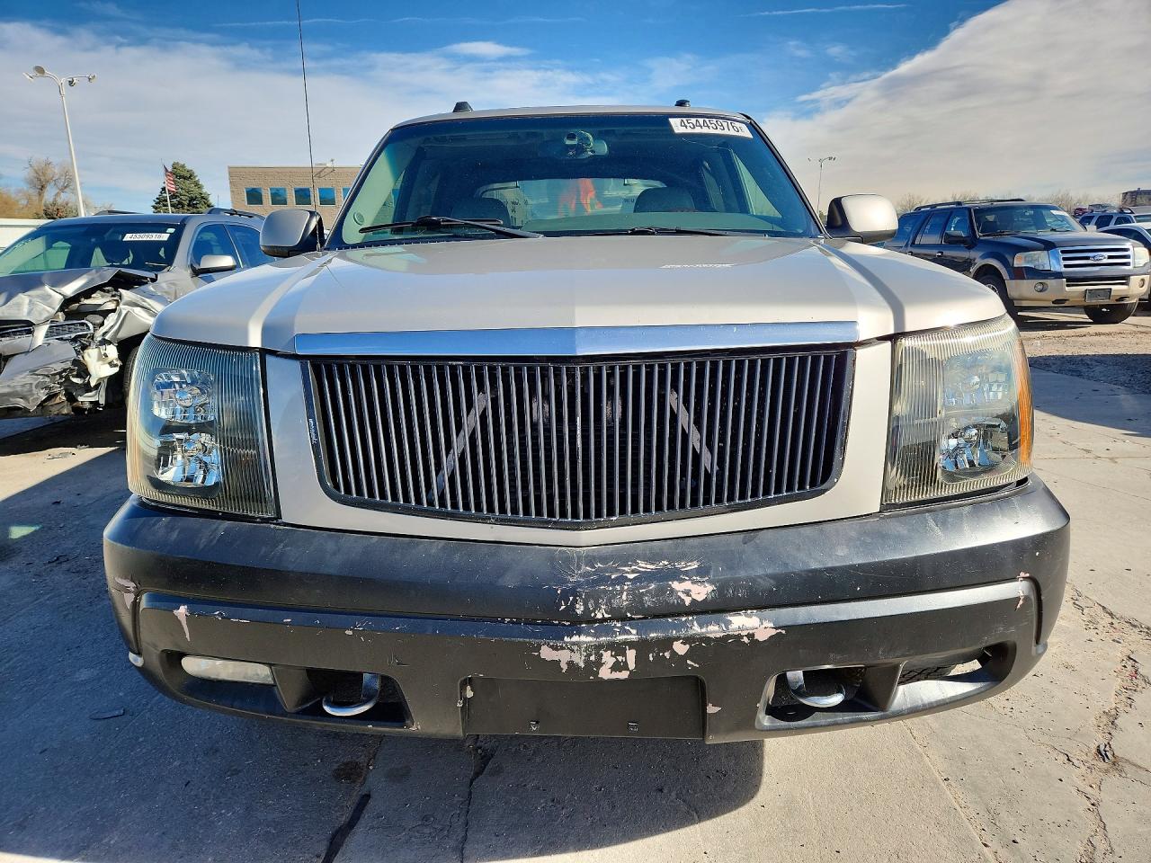 2004 CADILLAC ESCALADE EXT photo 5
