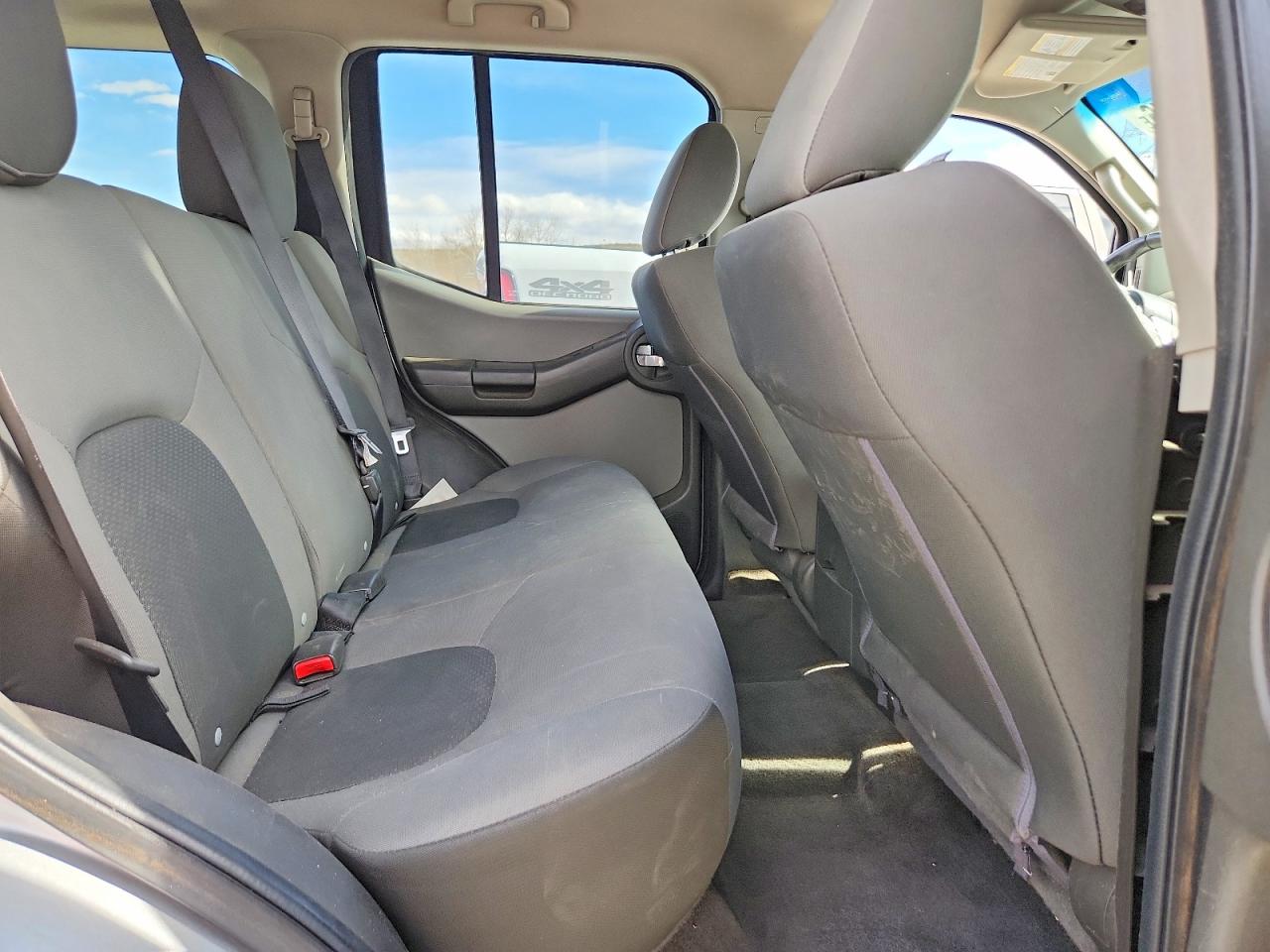 2014 NISSAN XTERRA X photo 11