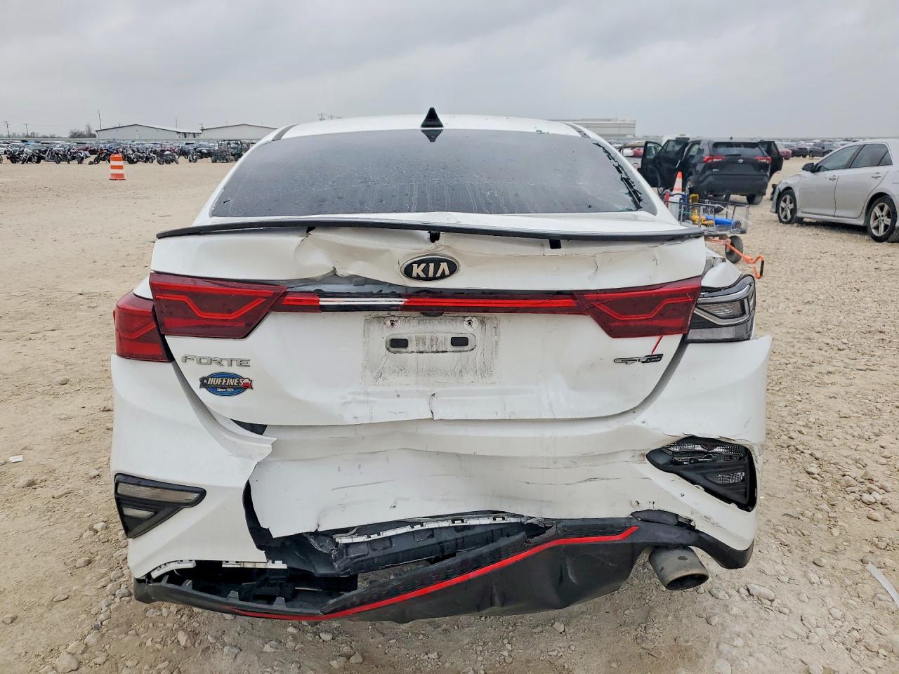 2021 KIA FORTE photo 11