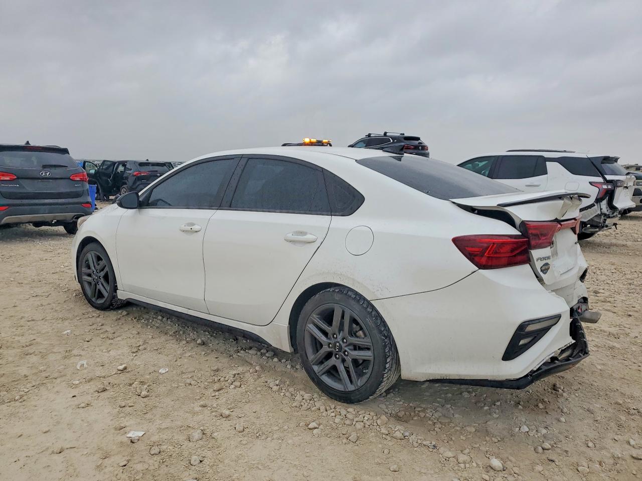 2021 KIA FORTE photo 3