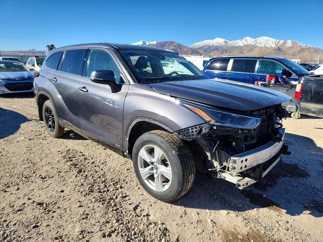 2021 TOYOTA HIGHLANDER HYBRID LE photo 4