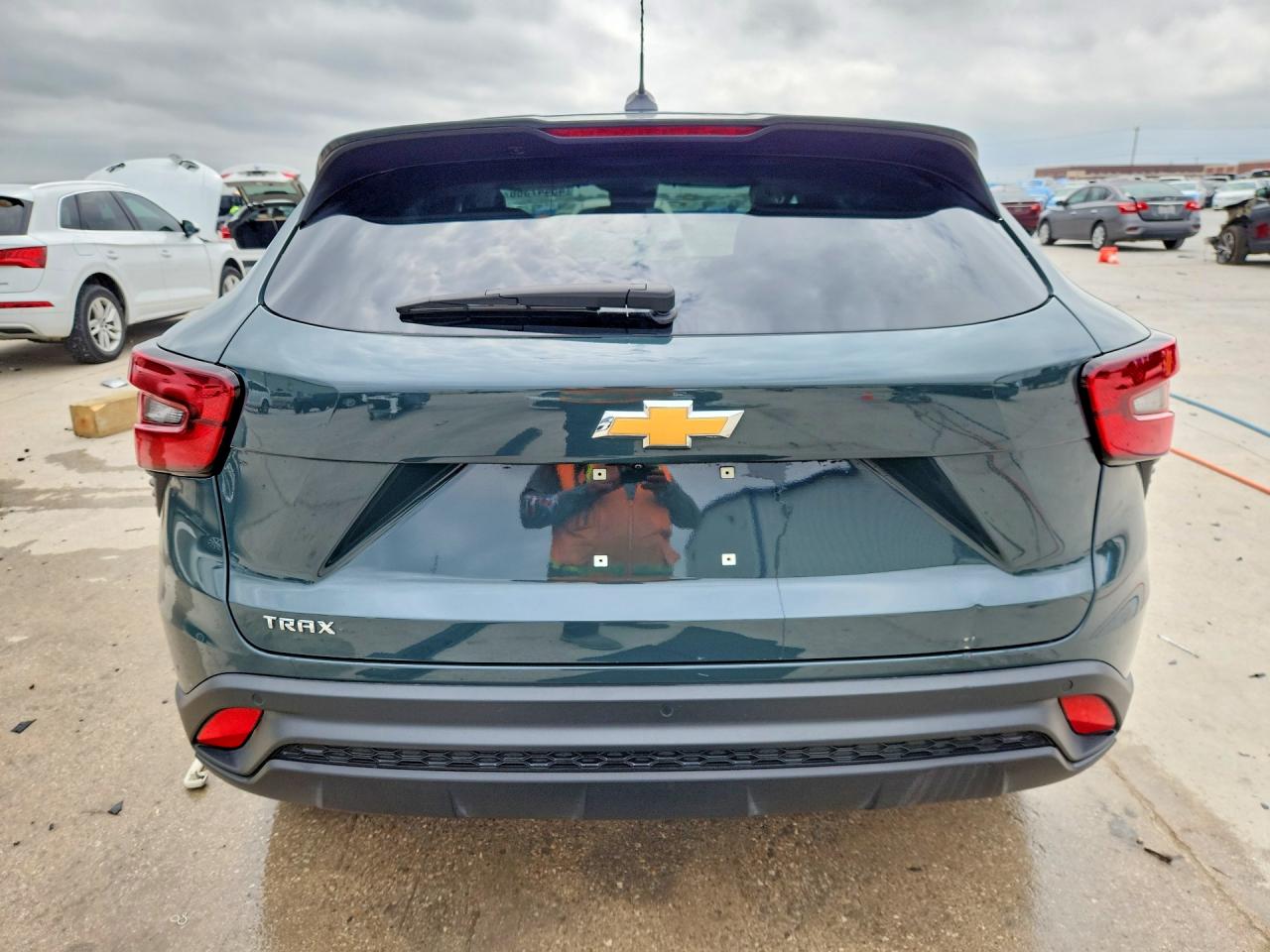 2025 CHEVROLET TRAX LS photo 6