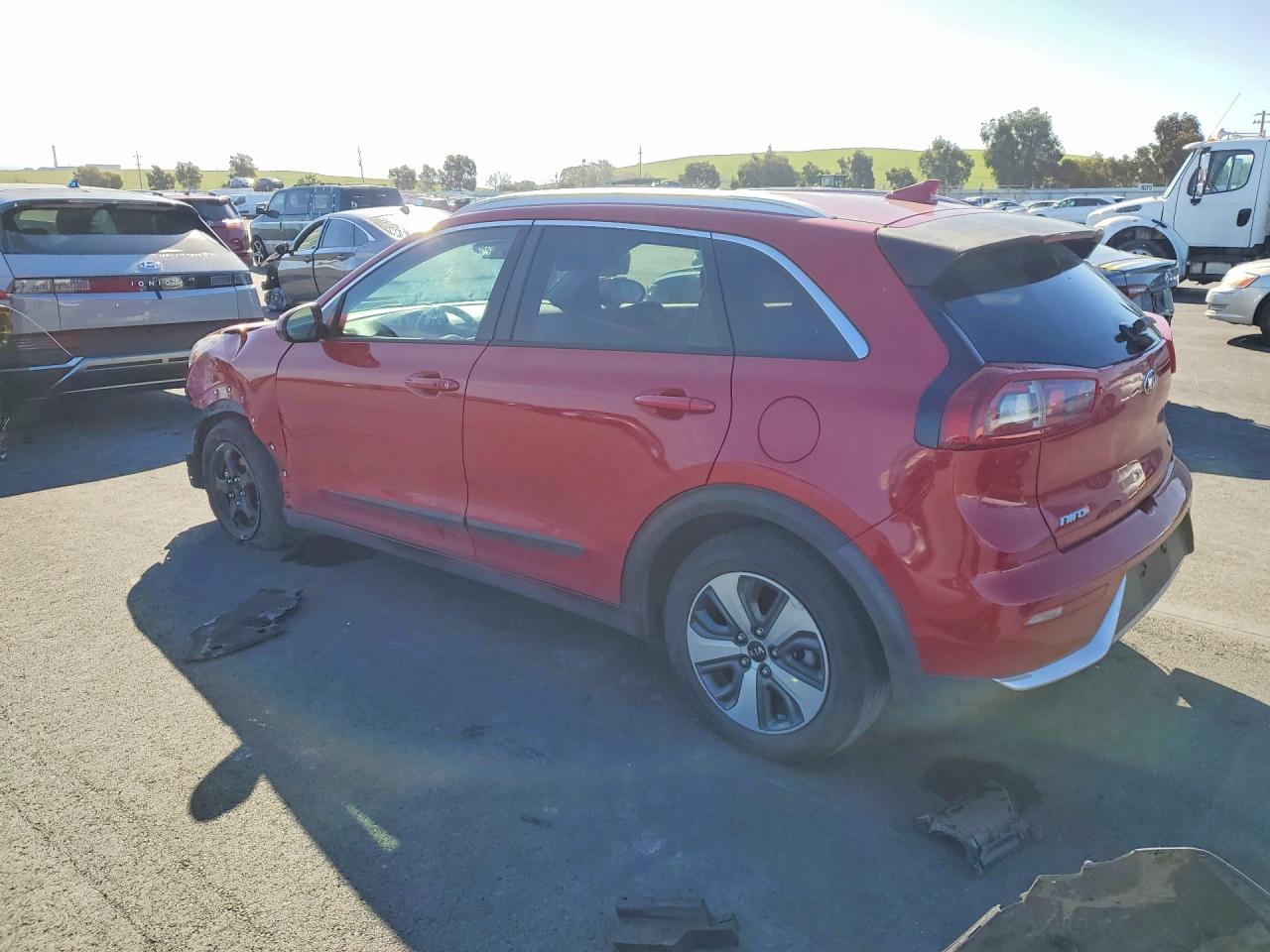 2018 KIA NIRO LX photo 2