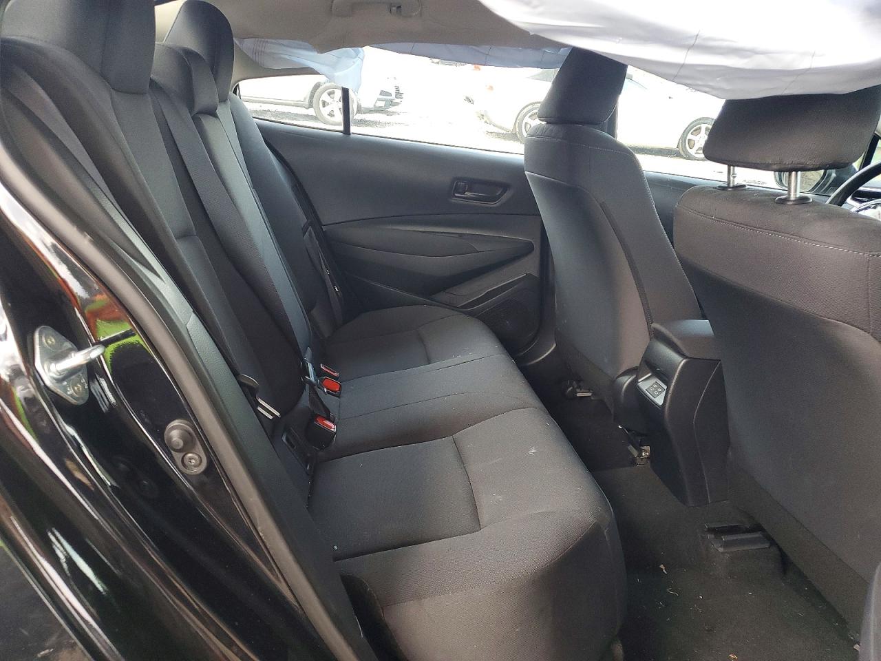 2025 TOYOTA COROLLA LE photo 10