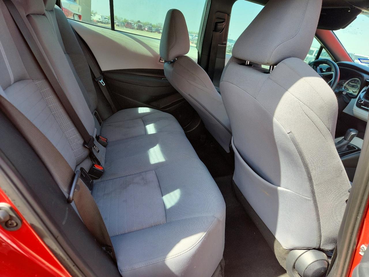 2020 TOYOTA COROLLA SE photo 28