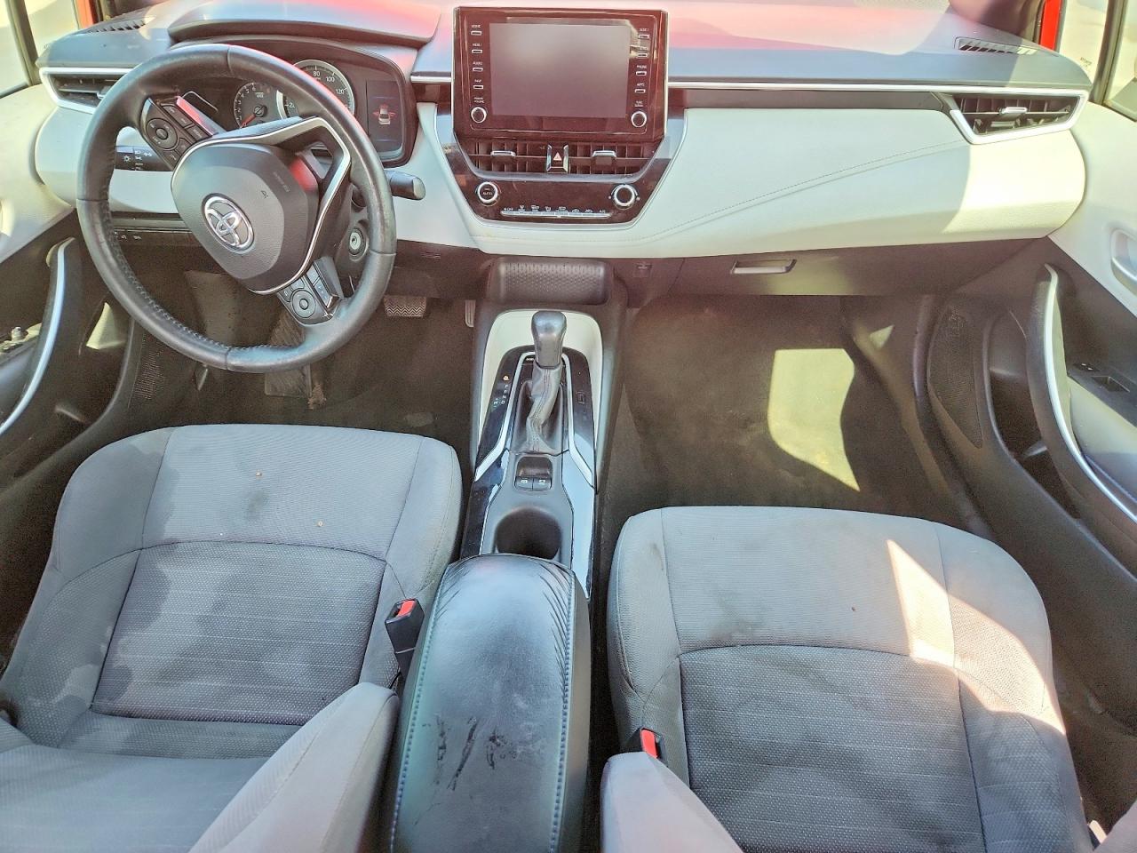 2020 TOYOTA COROLLA SE photo 22
