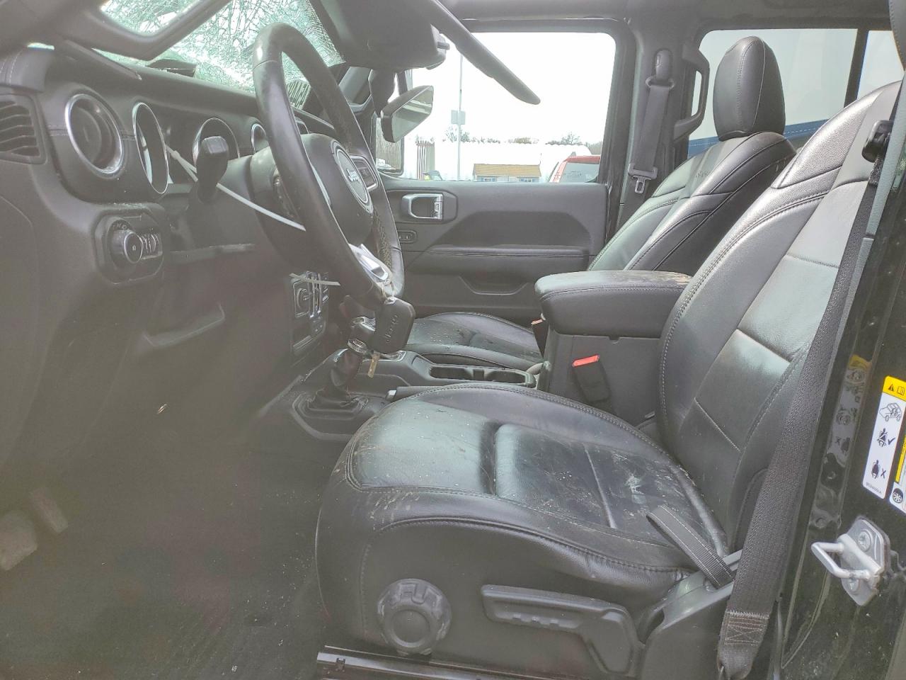 2018 JEEP WRANGLER SAHARA photo 13