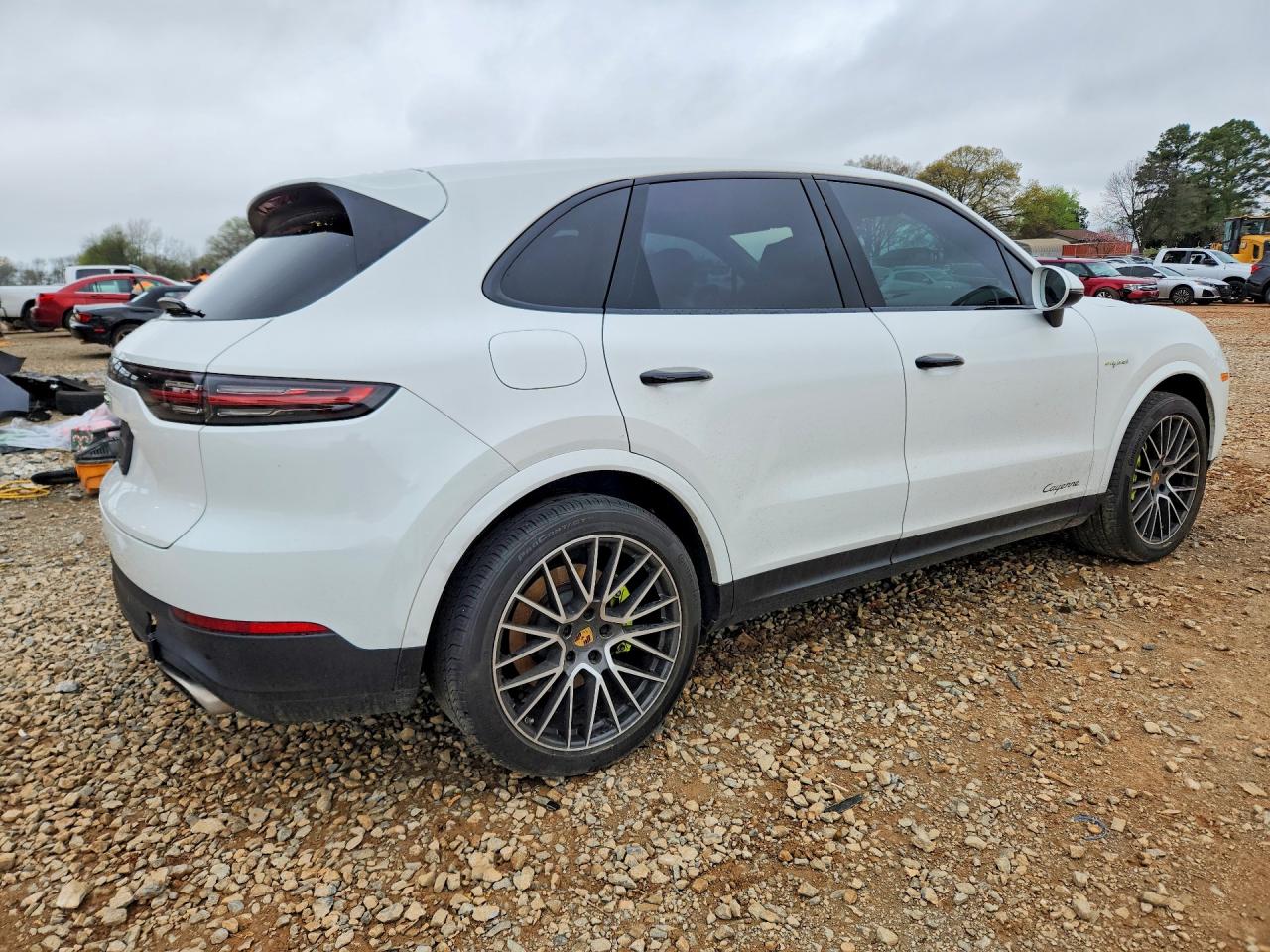 2021 PORSCHE CAYENNE E-HYBRID photo 5
