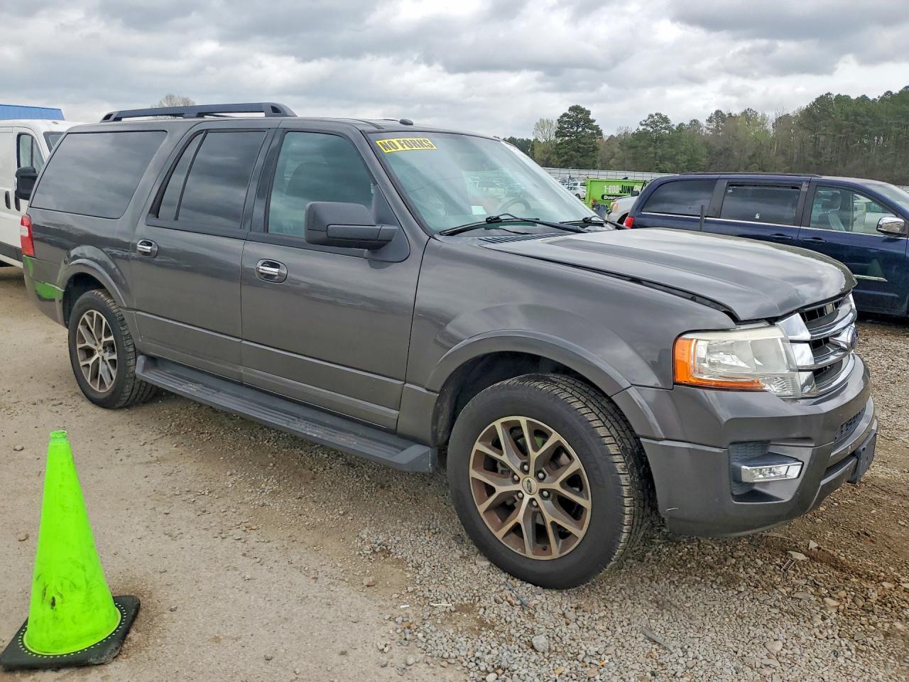 2017 FORD EXPEDITION EL XLT photo 7