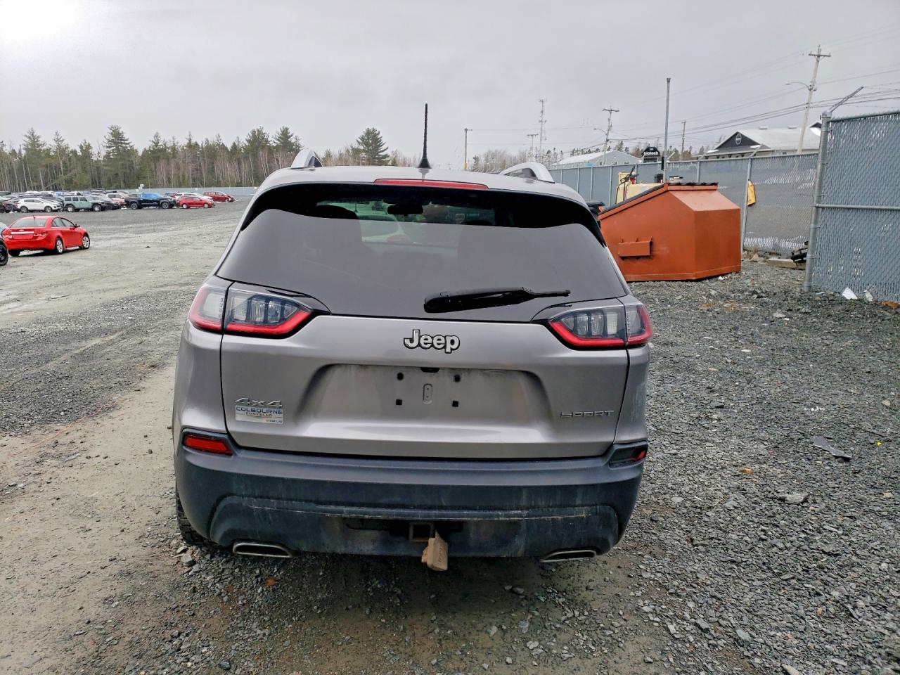 2019 JEEP CHEROKEE SPORT photo 6