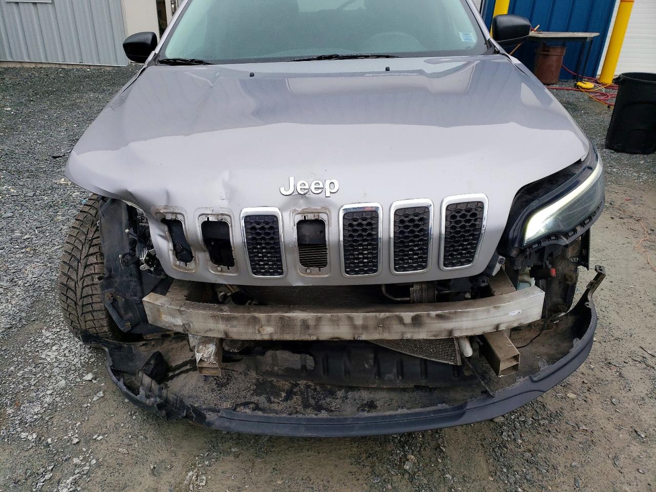 2019 JEEP CHEROKEE SPORT photo 12