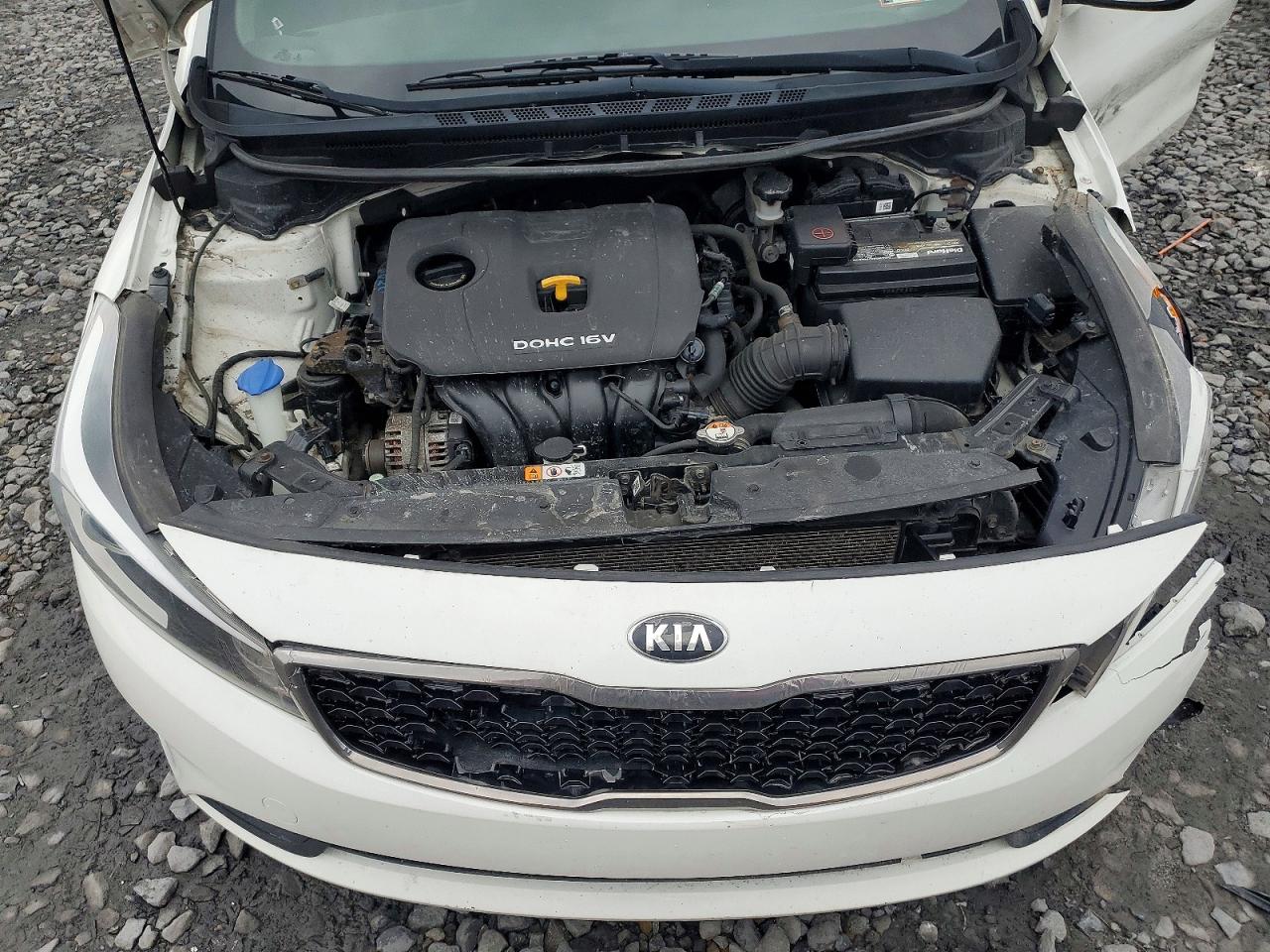 2017 KIA FORTE LX photo 11