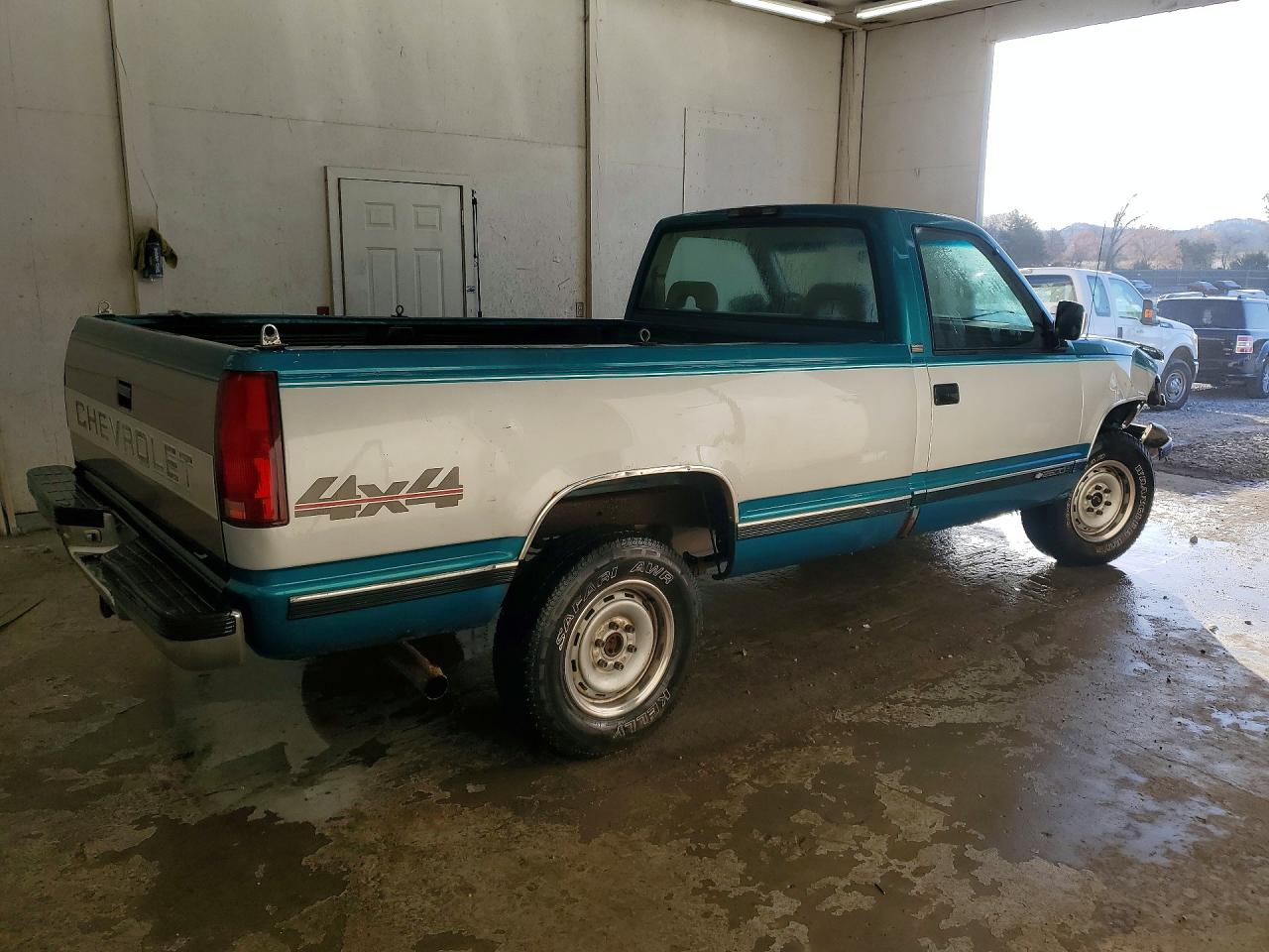 1994 CHEVROLET GMT-400 K2500 photo 5