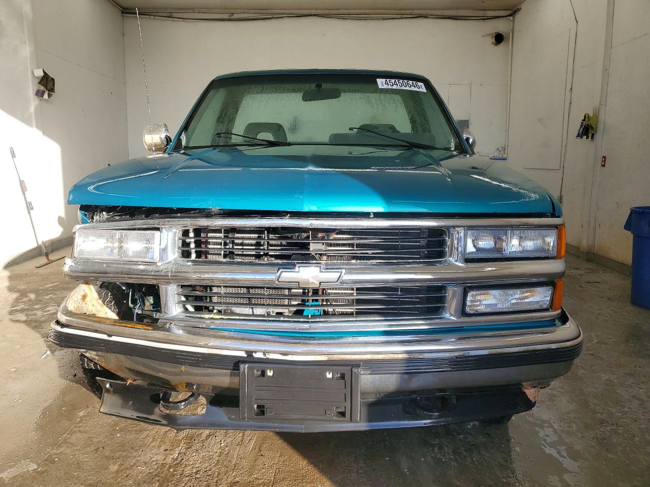 1994 CHEVROLET GMT-400 K2500 photo 9