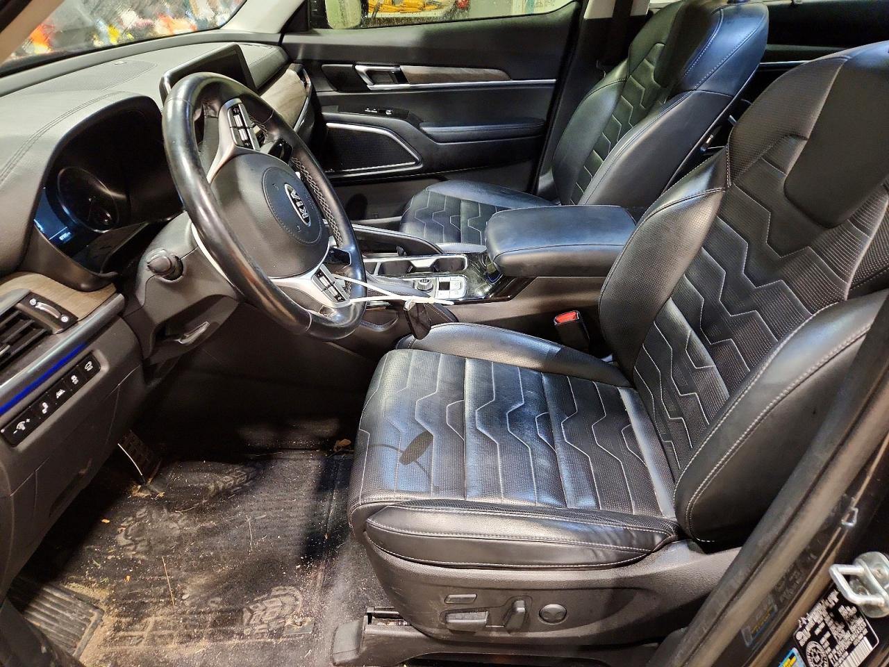2021 KIA TELLURIDE photo 13