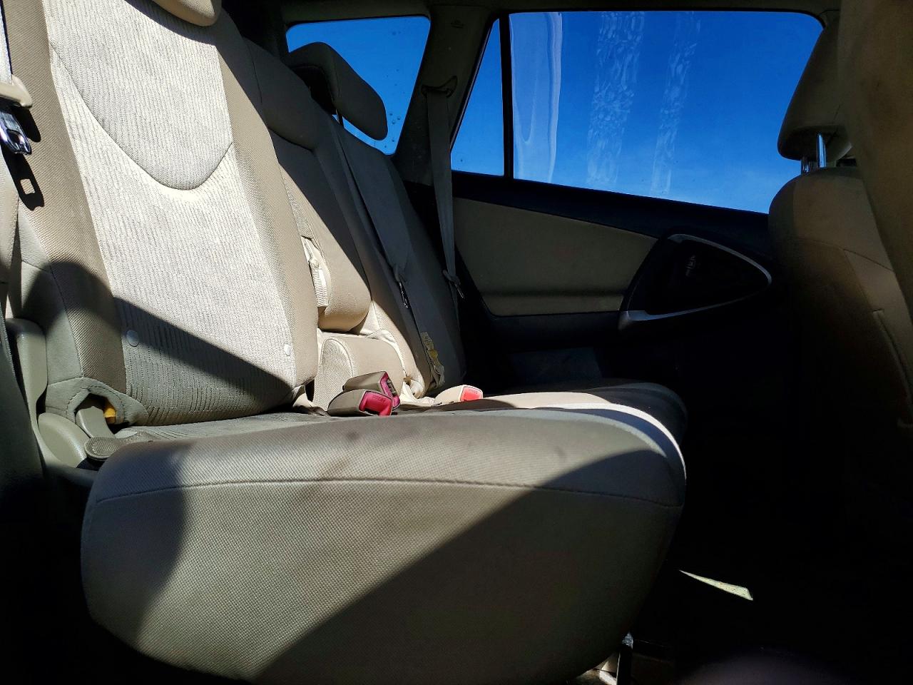 2009 TOYOTA RAV4 BASE photo 11