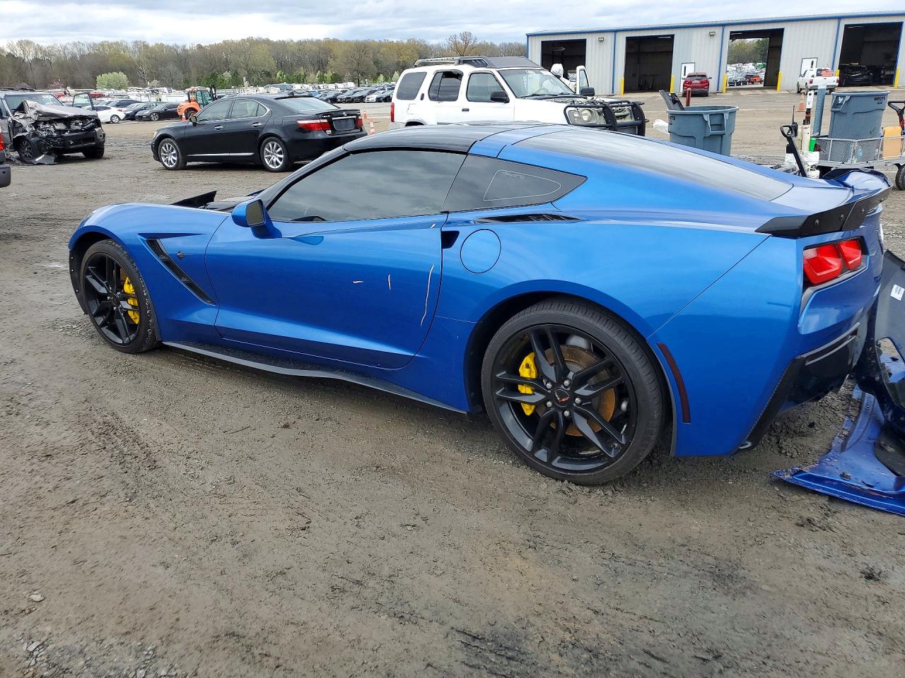 2015 CHEVROLET CORVETTE STINGRAY 2LT photo 2