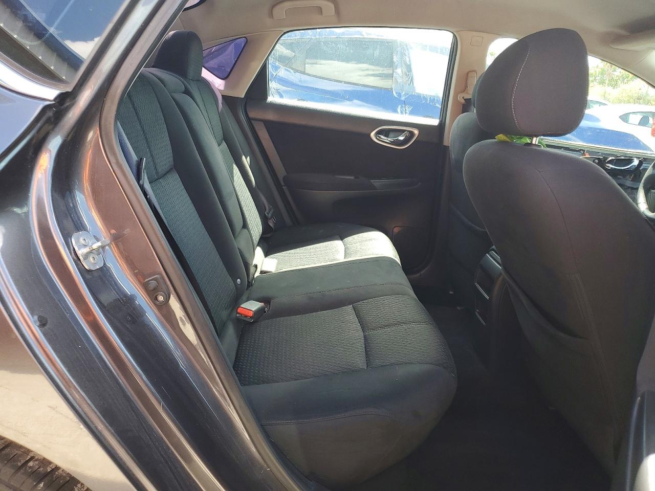 2015 NISSAN SENTRA SR photo 10