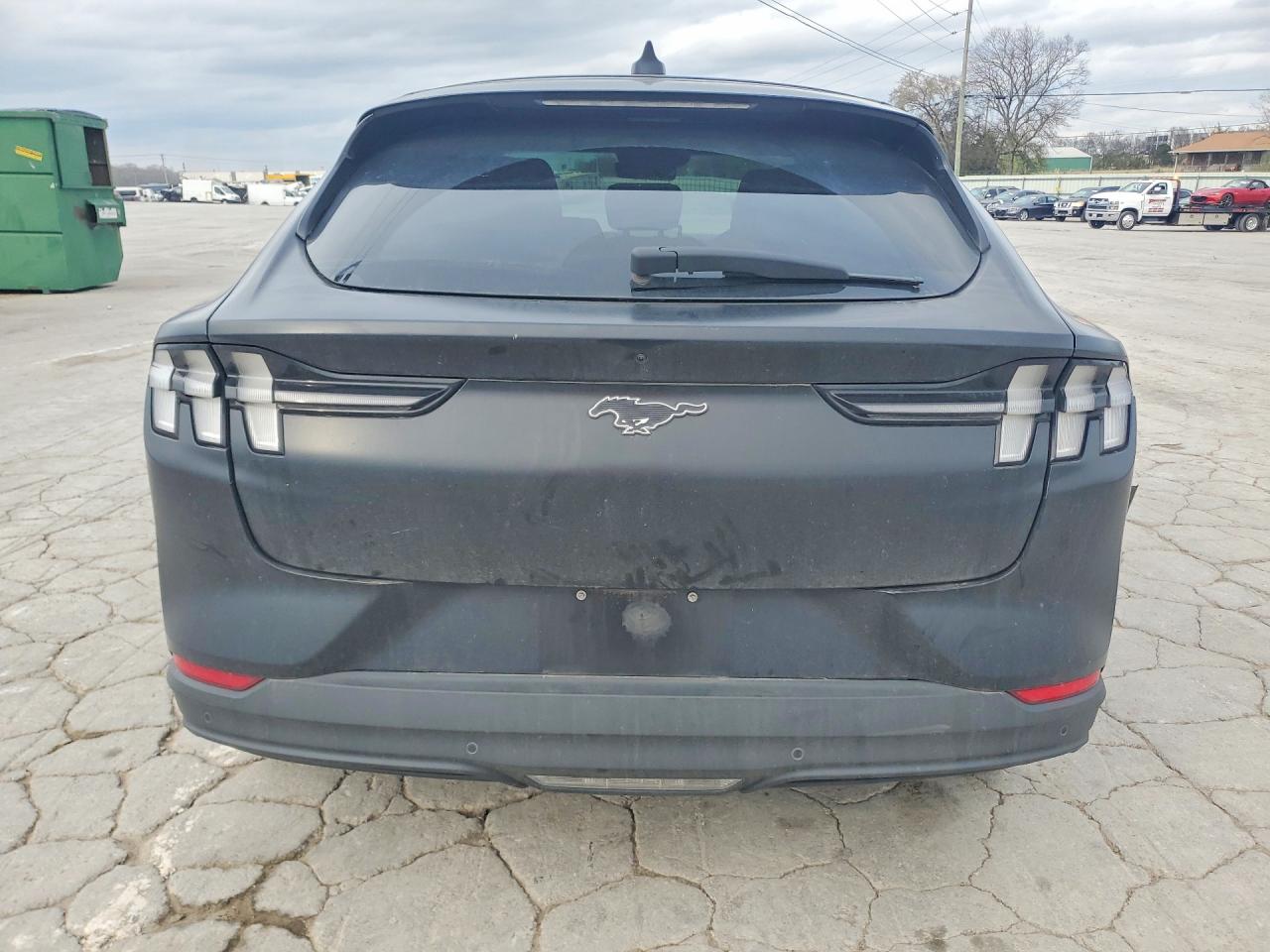 2021 FORD MUSTANG MACH-E SELECT photo 11