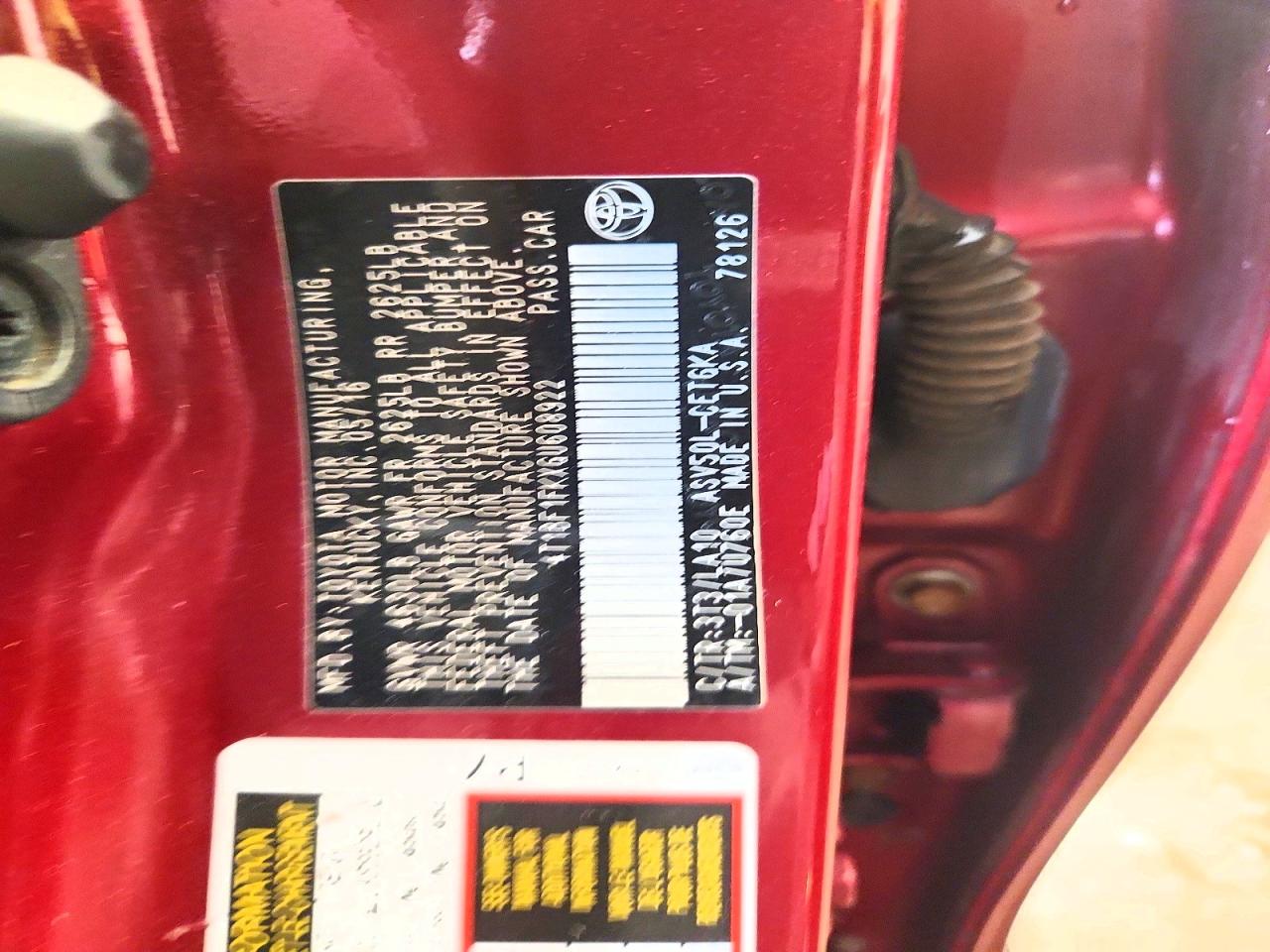 2016 TOYOTA CAMRY XLE photo 37