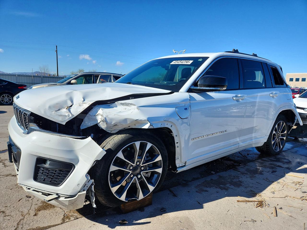 2023 JEEP GRAND CHEROKEE