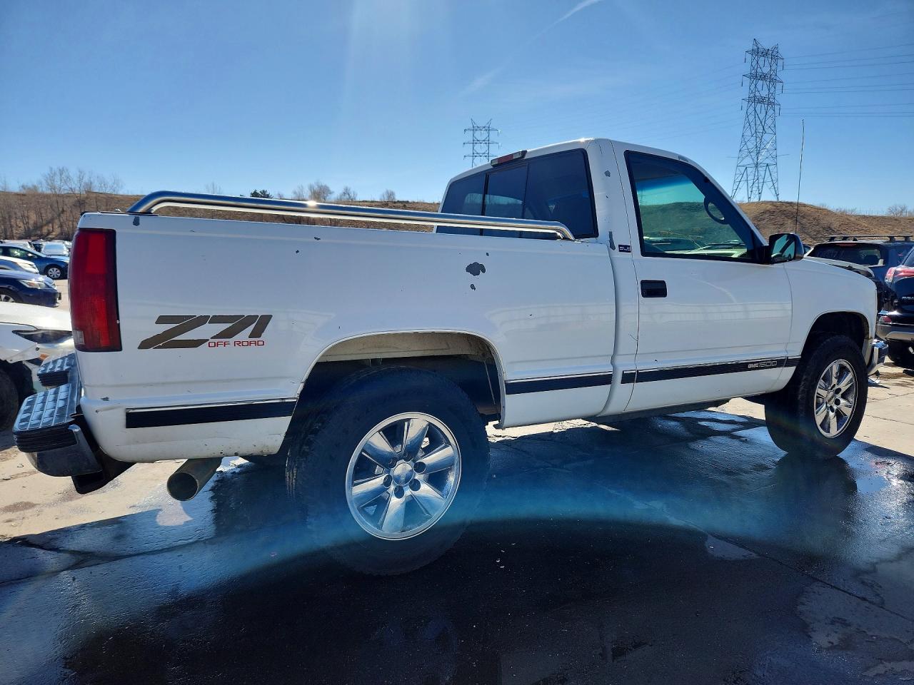 1995 GMC SIERRA K1500 photo 3