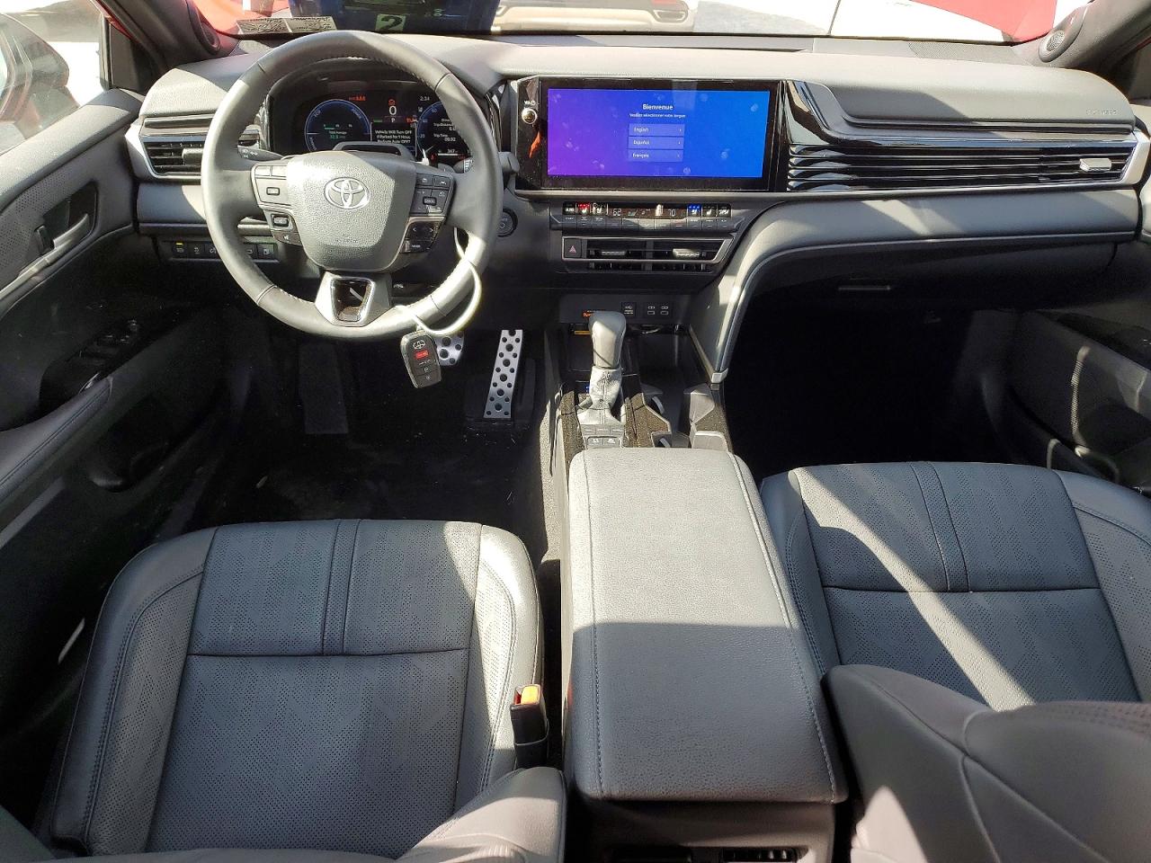 2025 TOYOTA CAMRY XSE photo 29