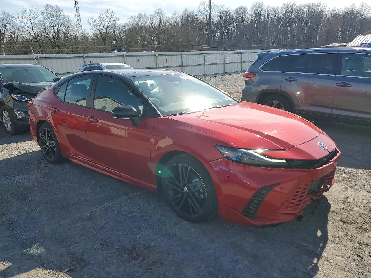 2025 TOYOTA CAMRY XSE photo 13
