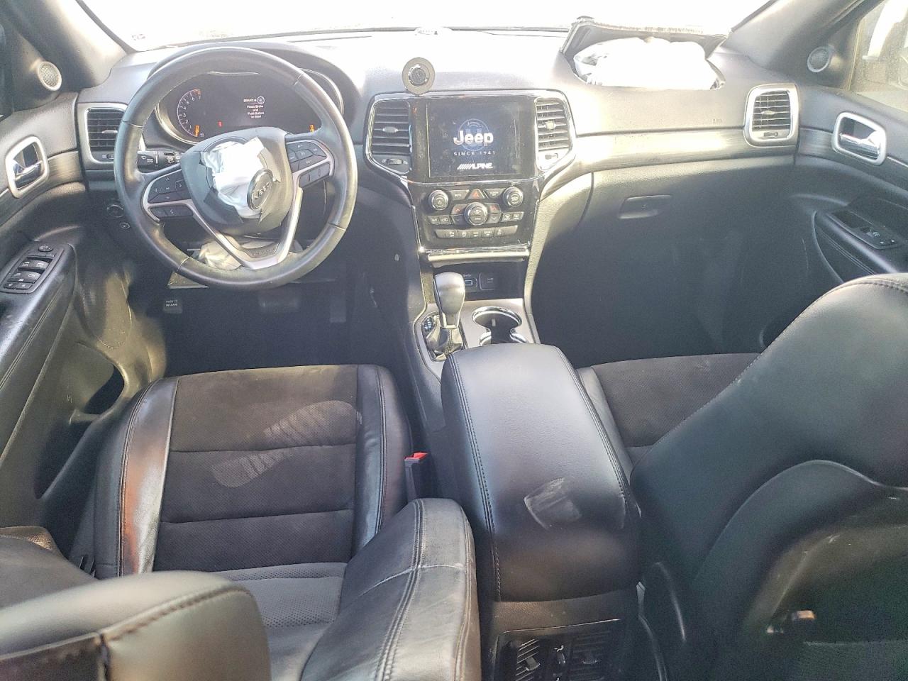 2022 JEEP GRAND CHEROKEE LAREDO E photo 15
