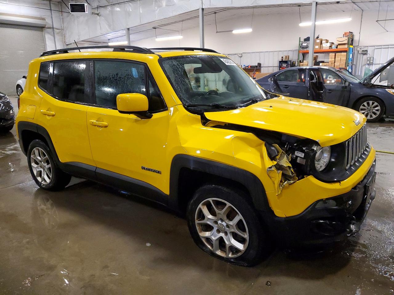 2017 JEEP RENEGADE LATITUDE photo 4