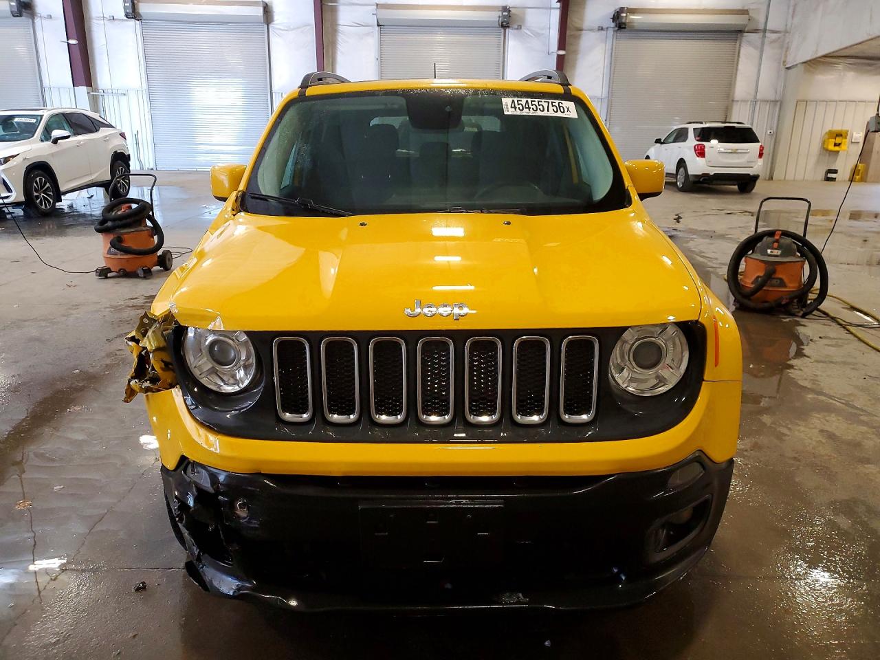 2017 JEEP RENEGADE LATITUDE photo 5