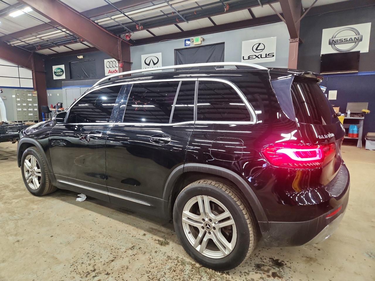 2021 MERCEDES-BENZ GLB 250 4MATIC photo 3