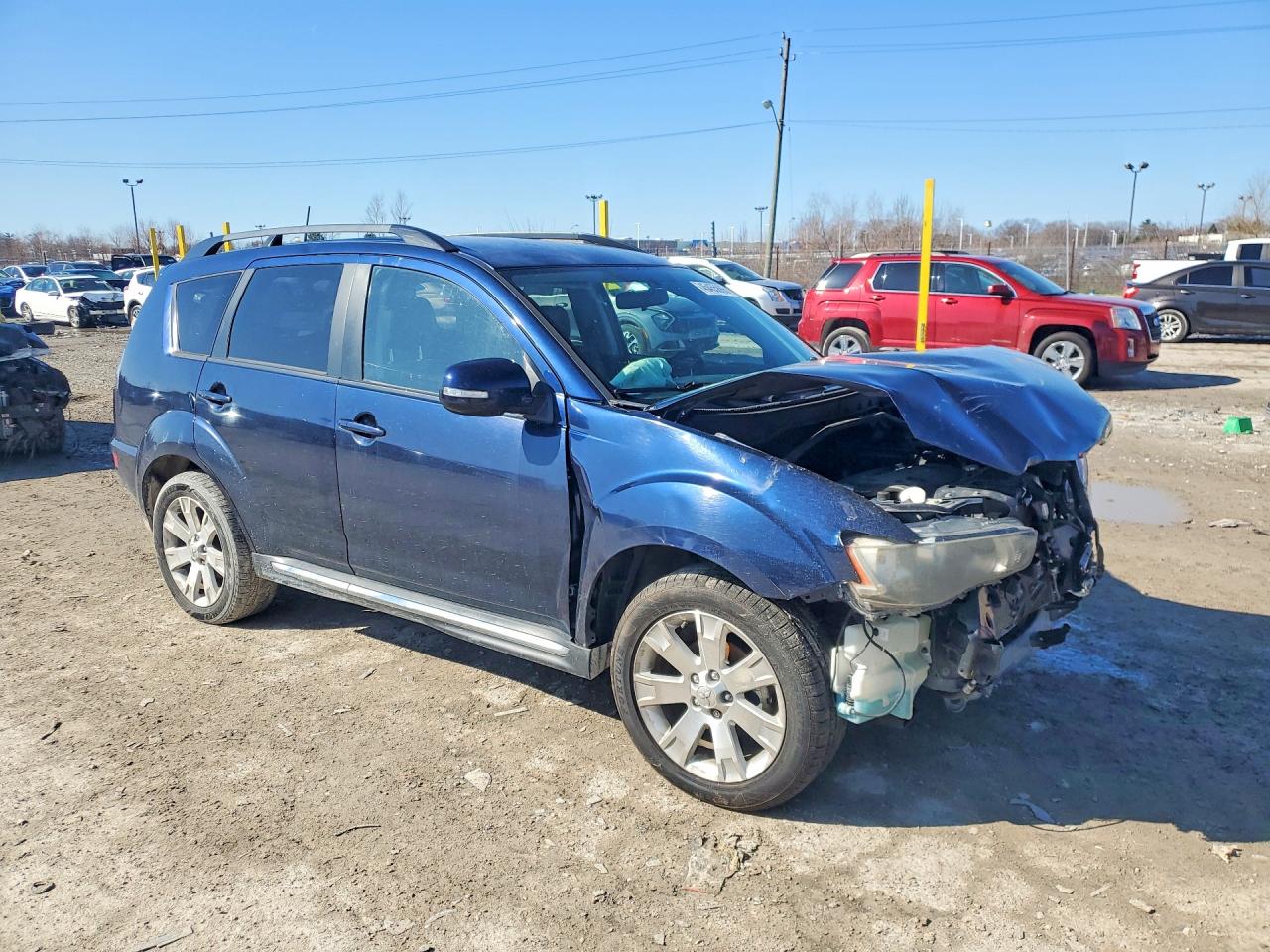 2011 MITSUBISHI OUTLANDER SE photo 4