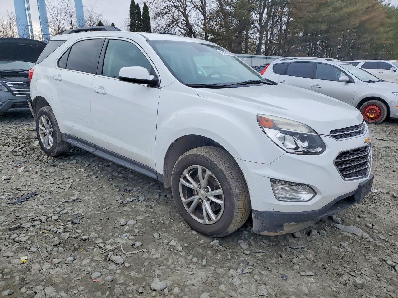 2016 CHEVROLET EQUINOX LT photo 4