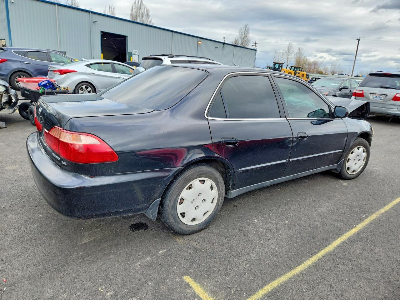 1999 HONDA ACCORD LX photo 3