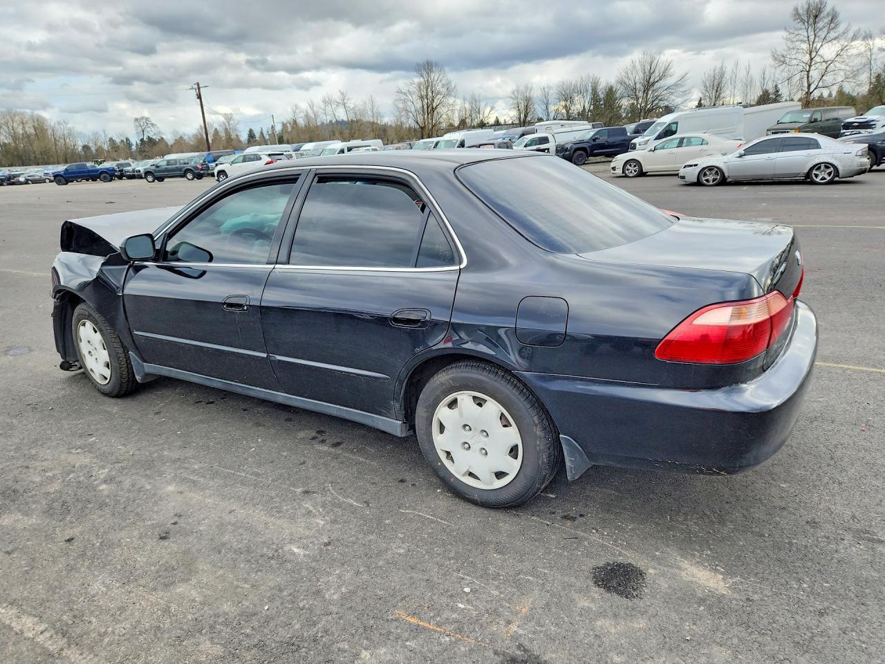 1999 HONDA ACCORD LX photo 2